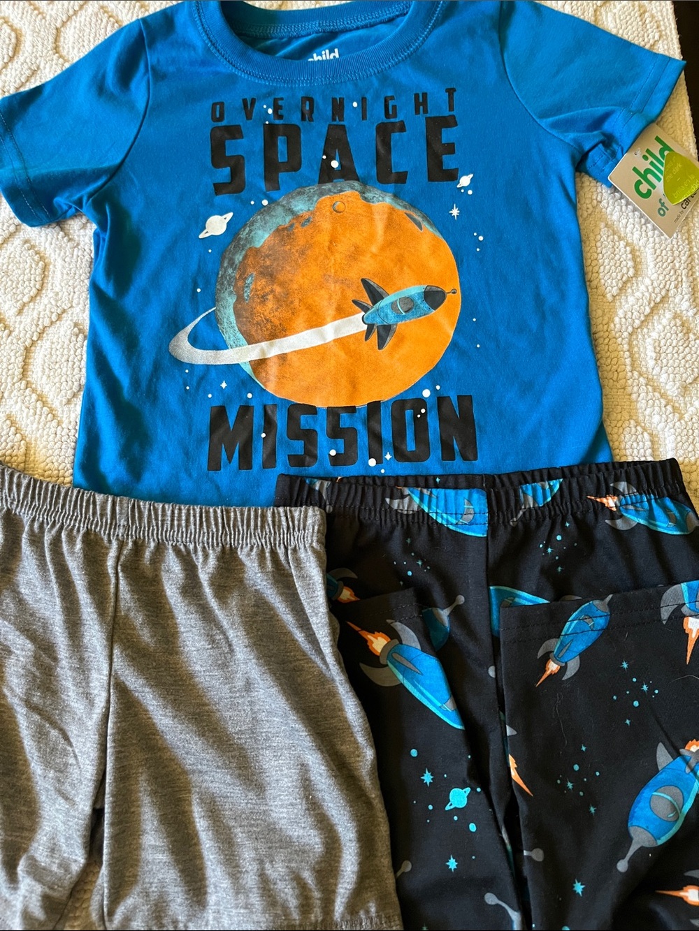 Pajamas 3 pieces Space Mission toddler boys new size 2T polyester Child of Mine